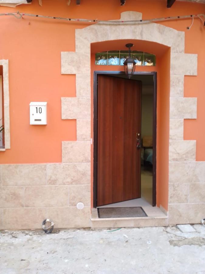 Case Aurora Agrigento Esterno foto